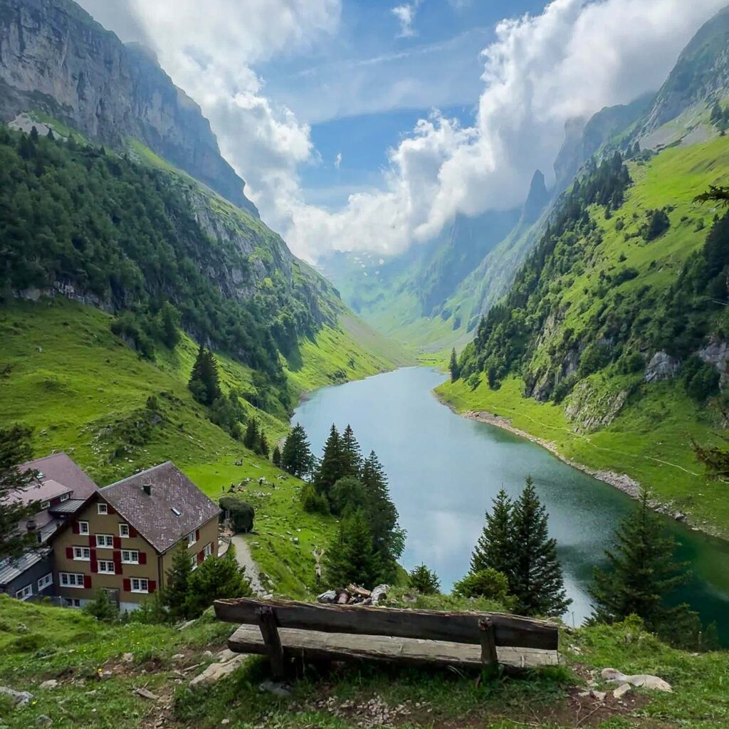 Banco natural — Switzerland
